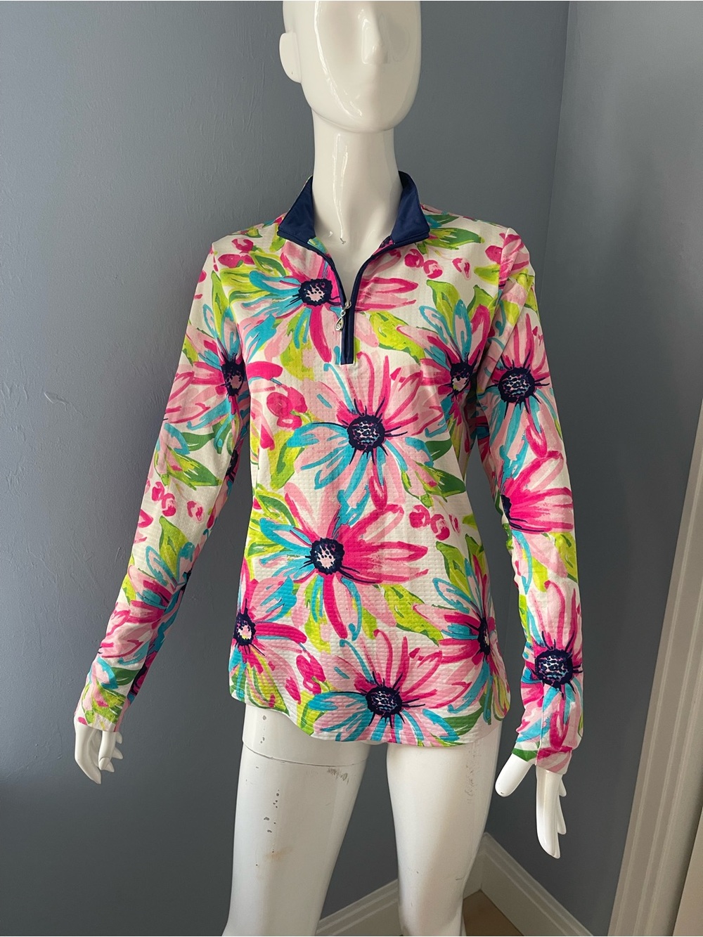 SPF 50 golf or tennis top